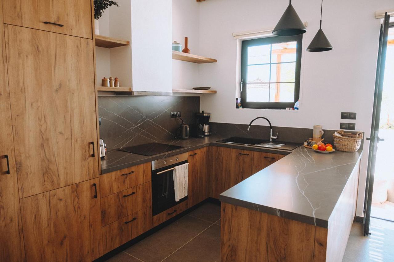 Casacarma Iii, Private Pool, Boho Design, Central 라카니아 외부 사진